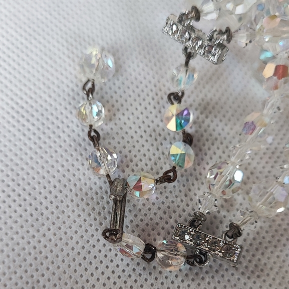 Heavily Faceted Vintage Round Aurora Borealis Clear Crystal Necklace 1950's - Picture 12 of 13